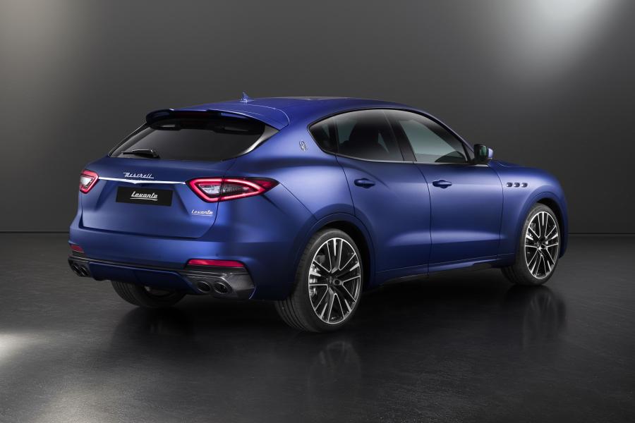  Maserati Levante Trofeo Launch Edition 2019 года  (WW) (фото 4 из 20)